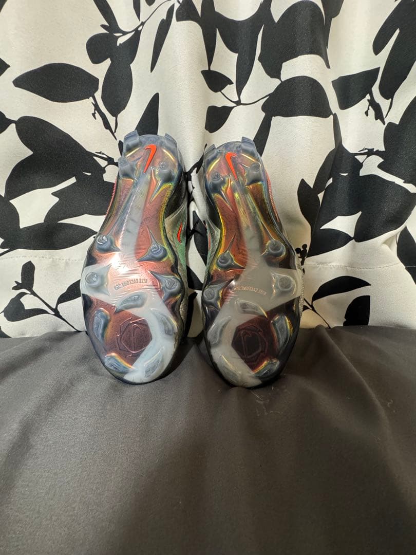 ナイキ ファントム 6 LOW エリート