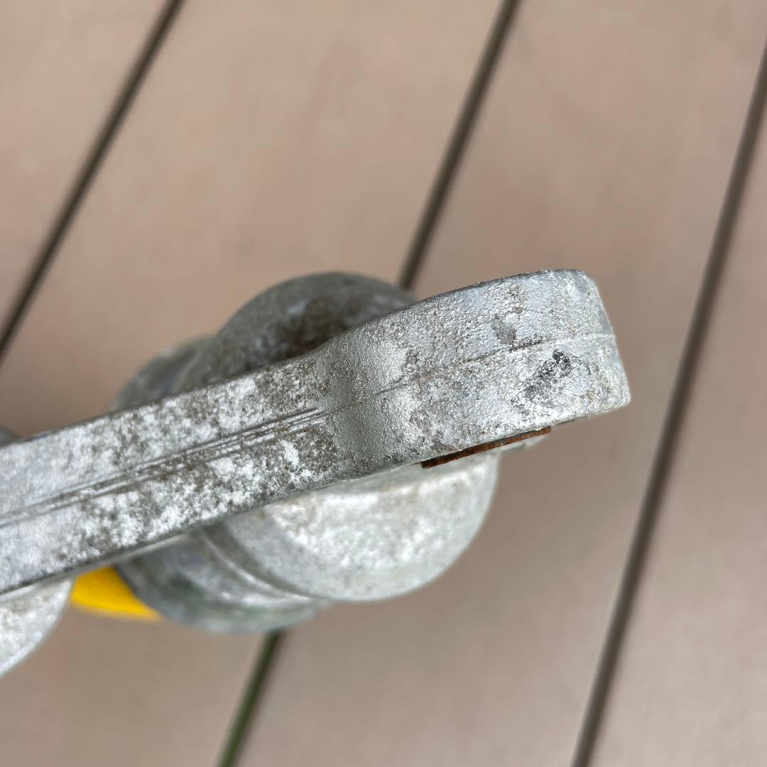 ヤマハ XJR400？ オーリンズ リアサスペンション