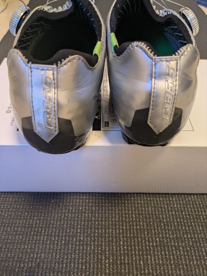 Q36.5ユニークシューズサイズEU39.5