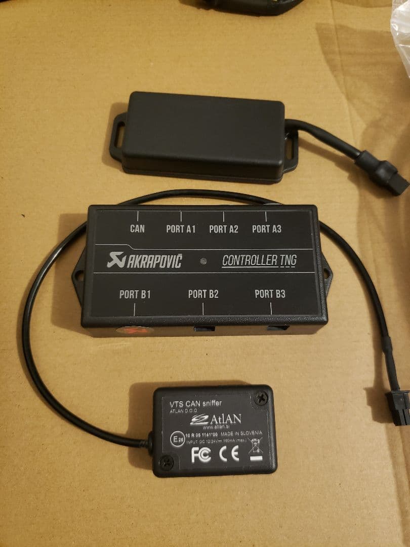 AKRAPOVIC アクラポビッチ ベンツ G63 エキゾースト サウンドキット