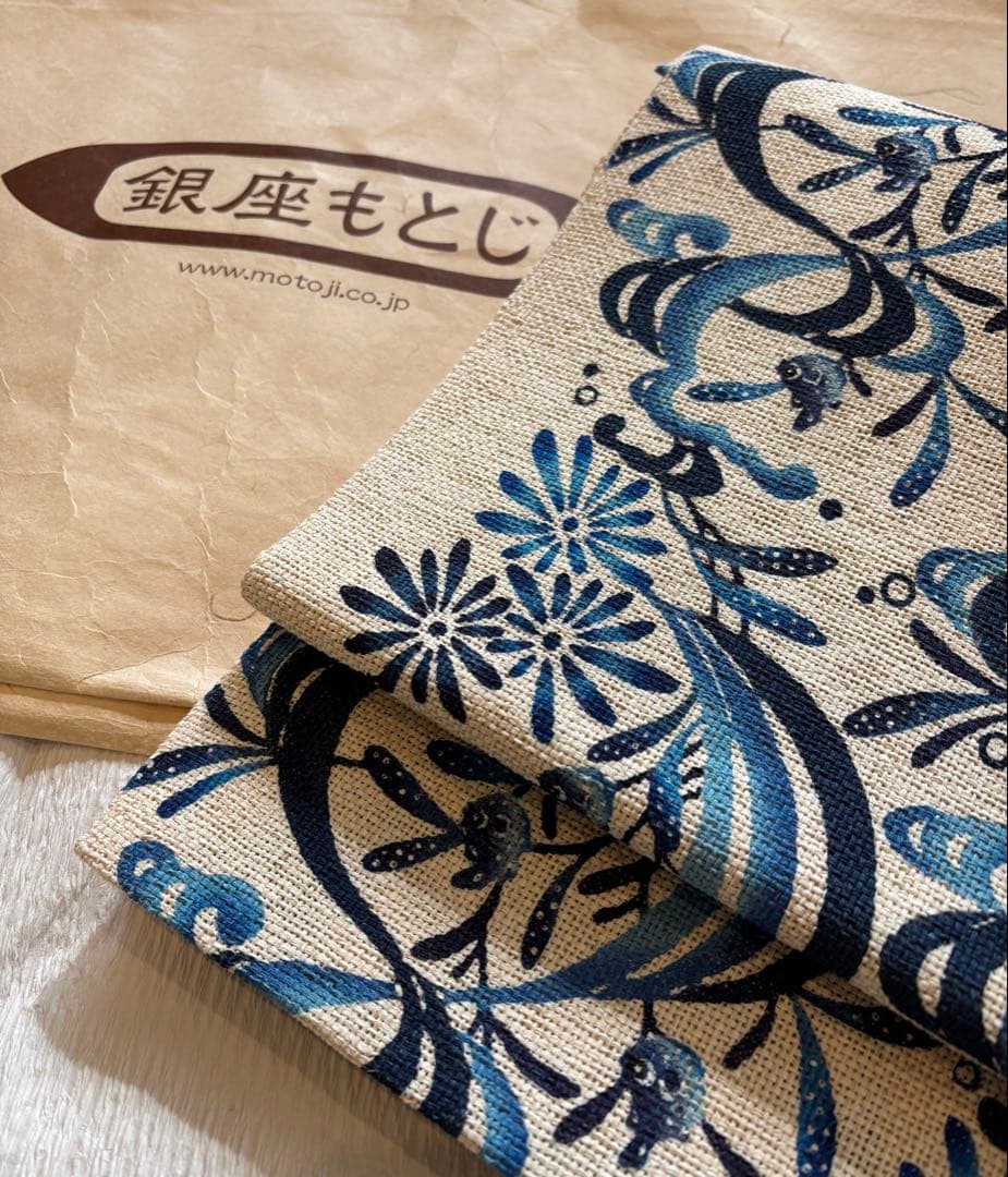 タ*7様 城間栄順　琉球紅型「流水とフグ」 小千谷紬 八寸名古屋帯　銀座もとじ