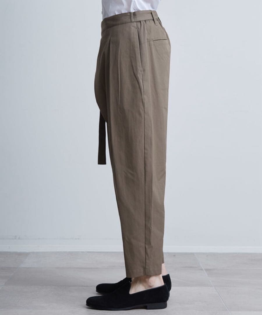 KAZUYUKI KUMAGAI 80/2 強撚ギャバ ベルト付ラップパンツ