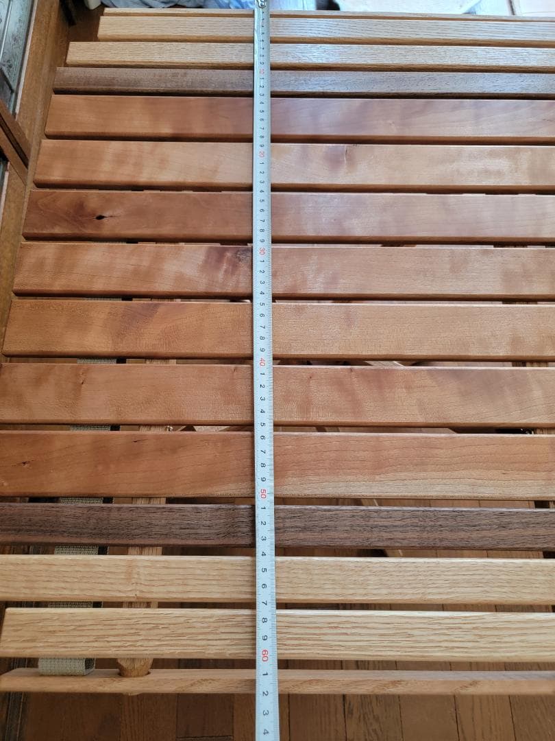 OUTSIDE INのクルカルテーブル