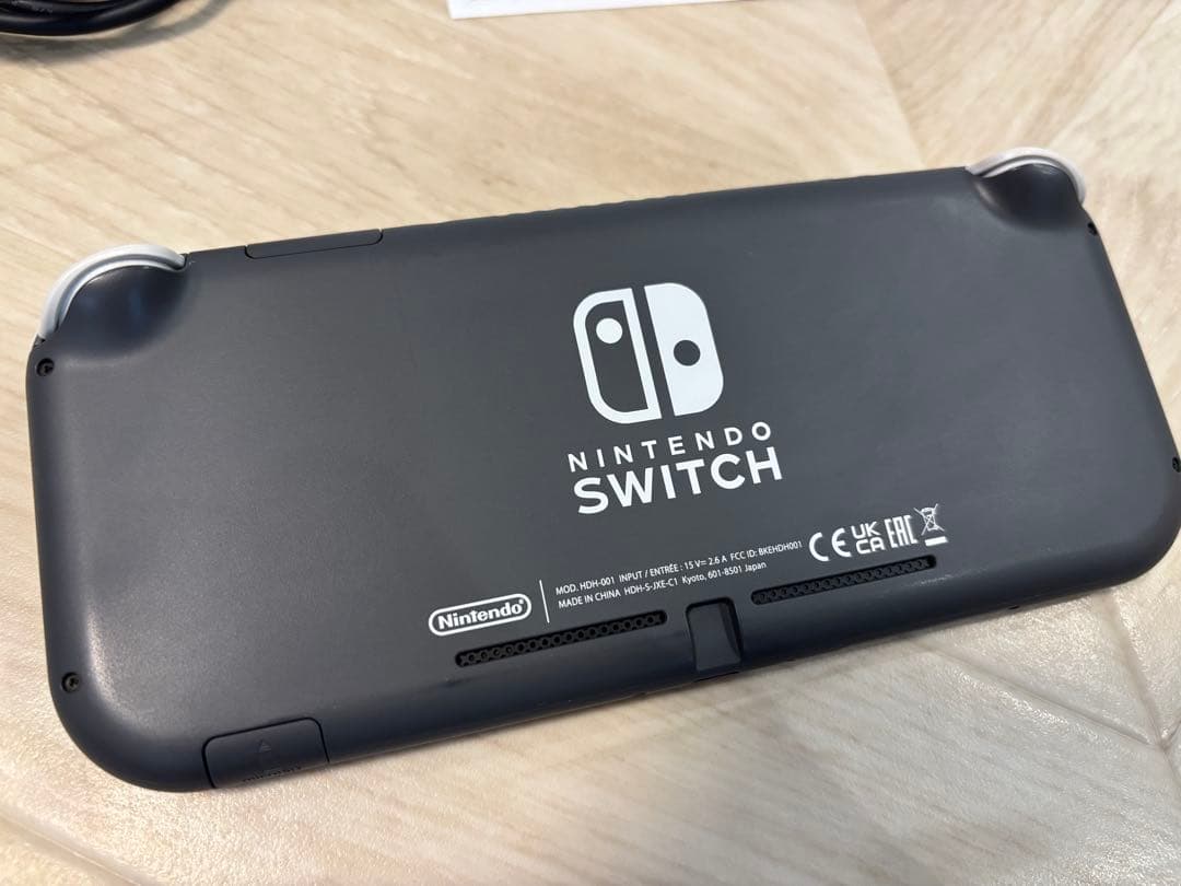 Nintendo Switch Lite グレー【充電器付き】