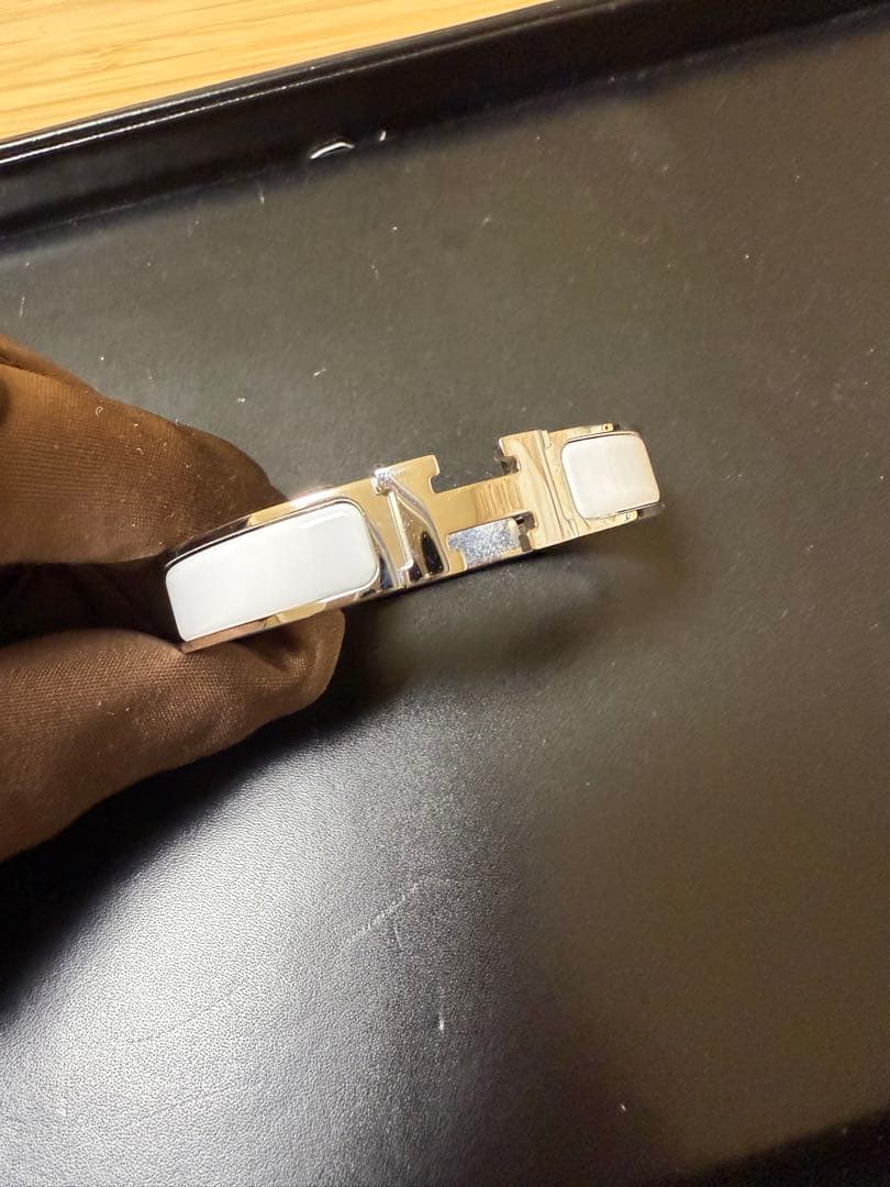 HERMES H バングル ホワイト