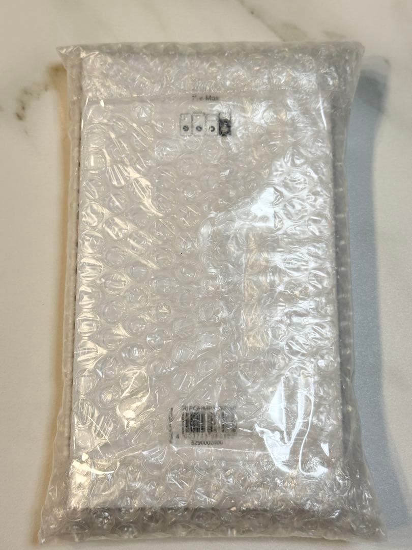 【新品未使用】RIMOWA リモワ iPhone 17 Pro Max ケース