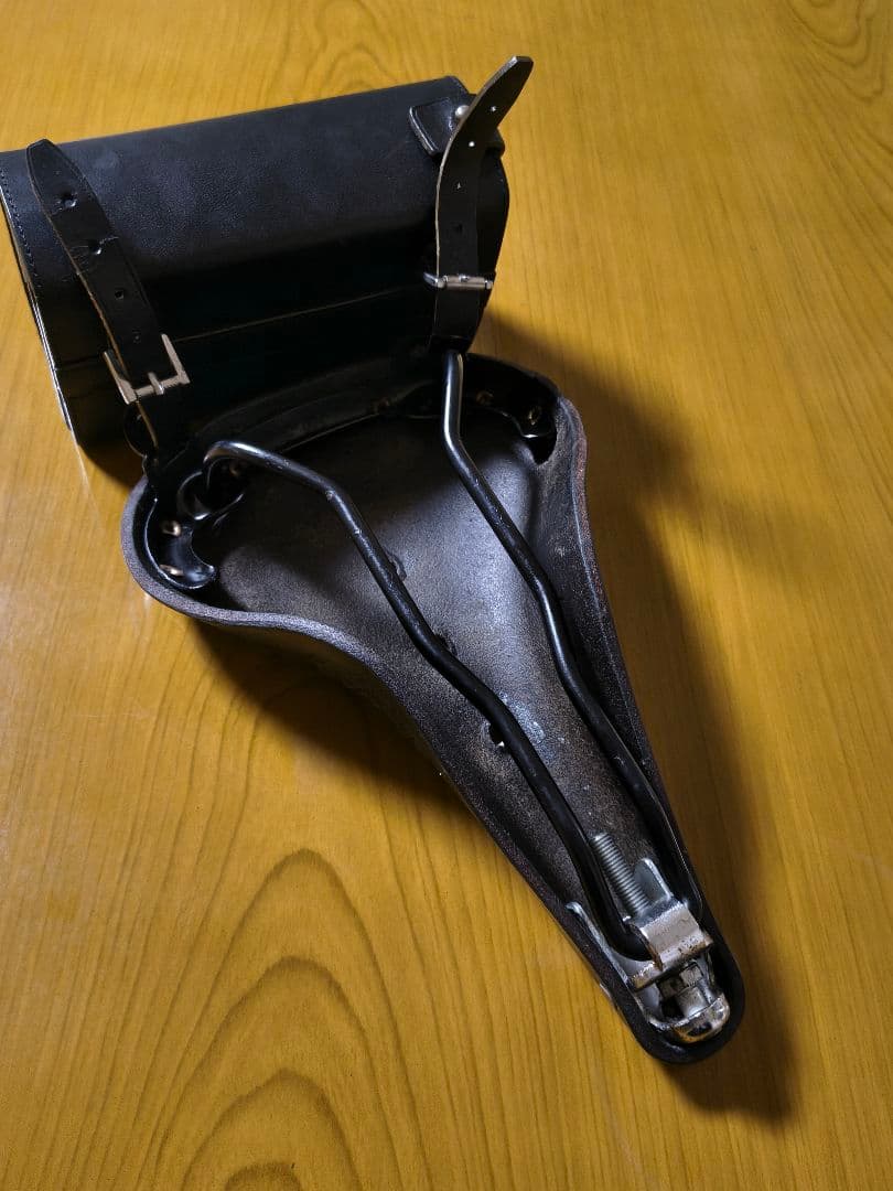 おまけ付き BROOKS ブルックス レザーサドル B17 皮サドル