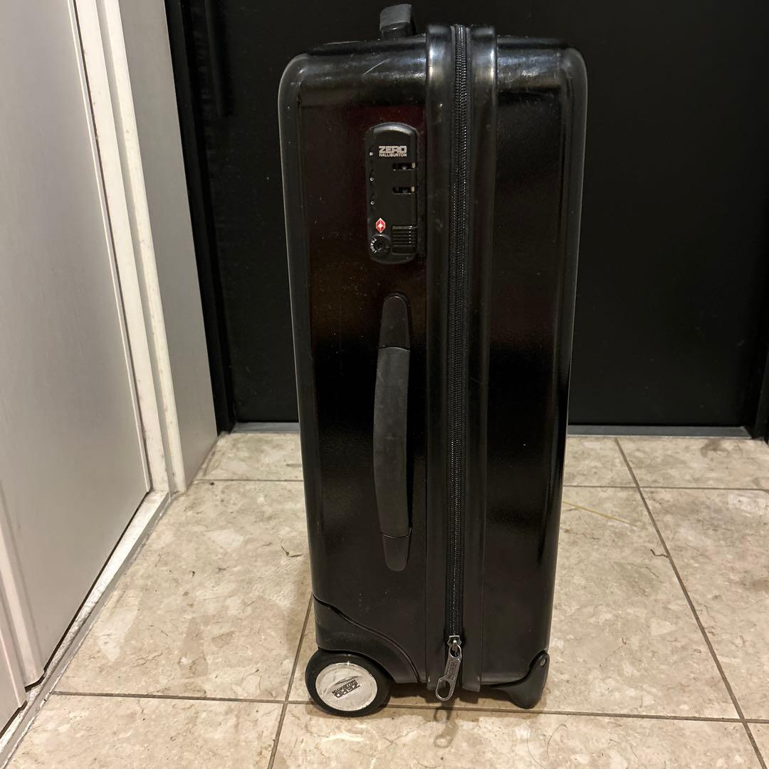 ZERO HALLIBURTON スーツケース