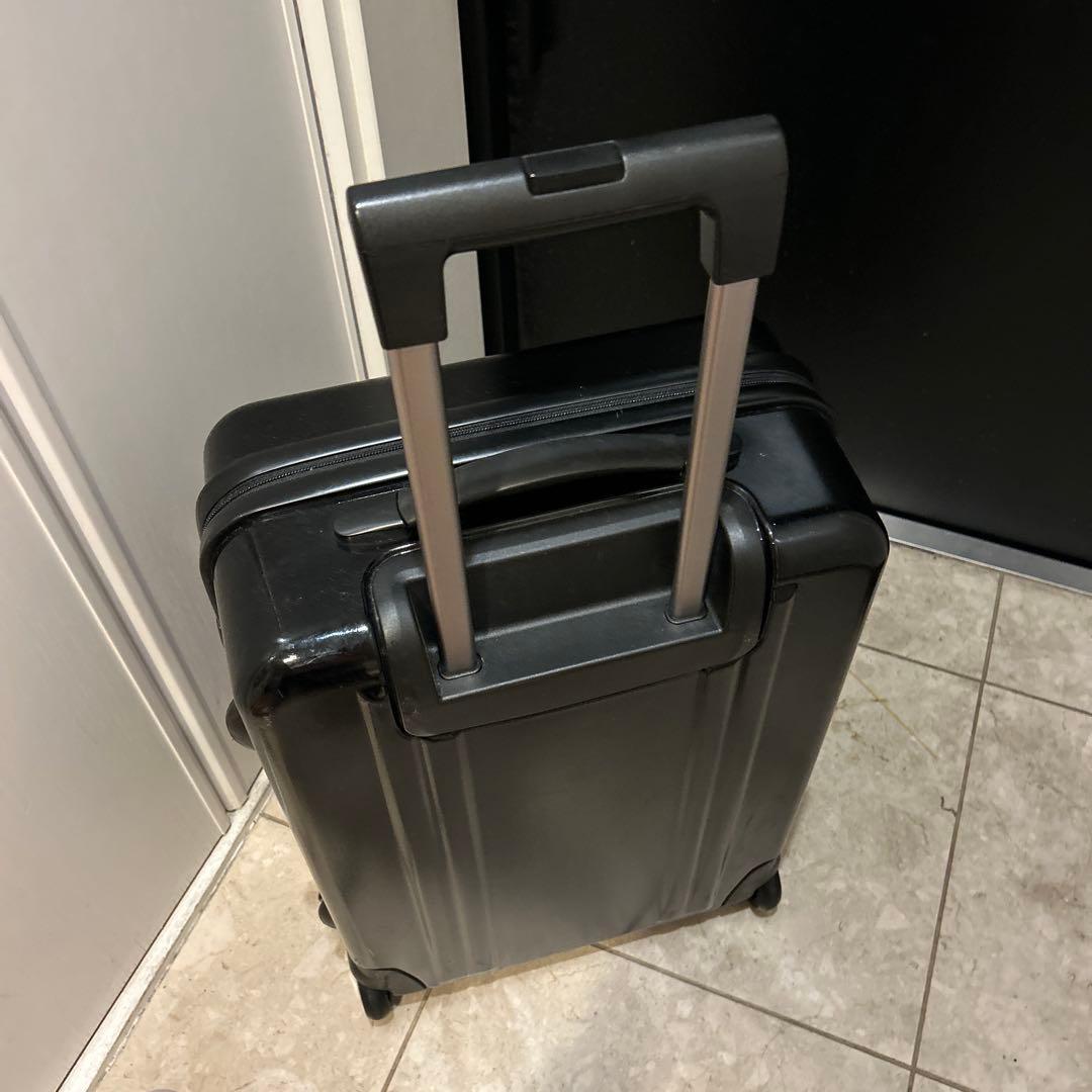 ZERO HALLIBURTON スーツケース