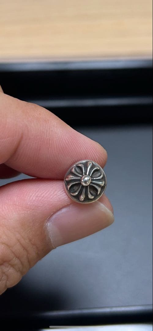 クロムハーツ　クロスボールスタッドピアス　CHROME HEARTS