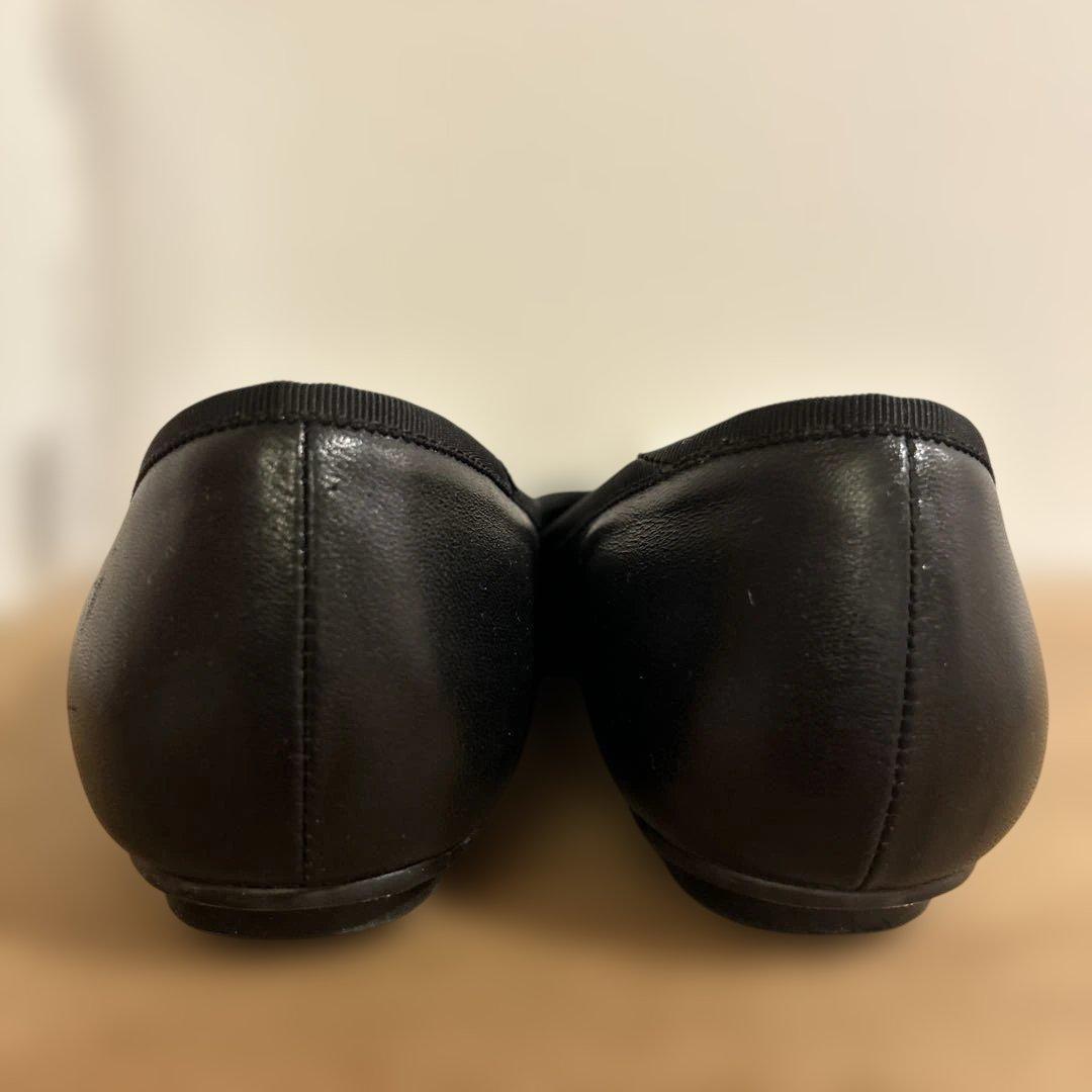 PIPPICHIC 黒レザーパールフラットシューズ24センチ