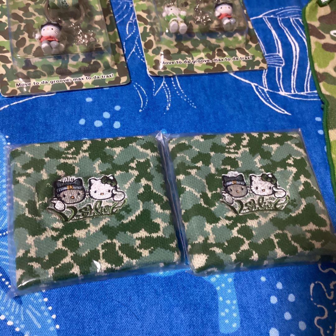 3434 D-st.Live ハローキティストラップ &リストバンド &ハンカチ