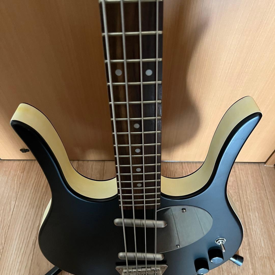 ダンエレクトロ ロングホーンベース ブラック