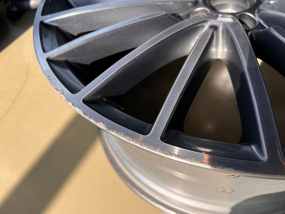 新型メルセデスベンツ　W223 Sクラス　AMG 21インチアルミ