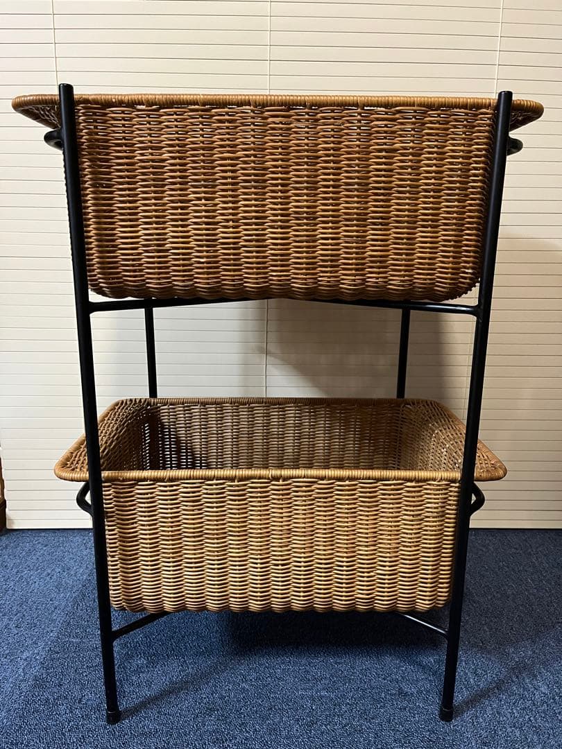 IDEE イデー WALLABY BASKET STAND ブラック