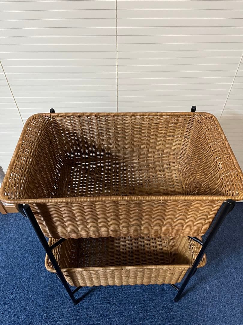 IDEE イデー WALLABY BASKET STAND ブラック