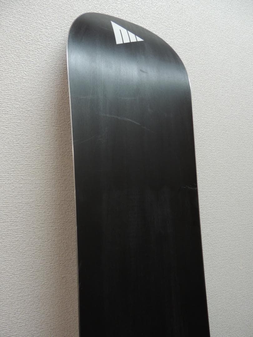 21-22 011Artistic BALANCE 148 スノーボード デッキ