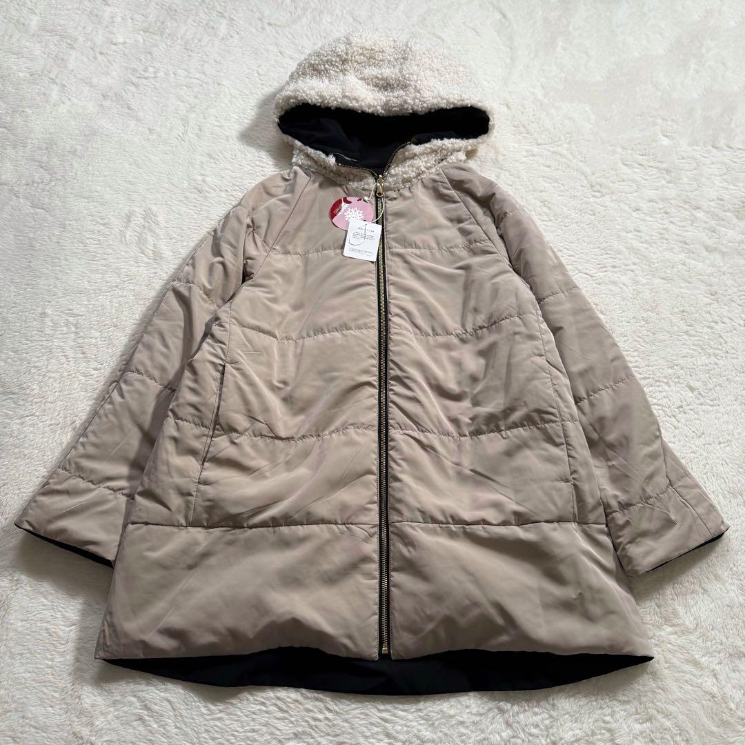 【新品】ドゥクラッセ マジカルサーモ ボアフードコート XL リバーシブル 完売