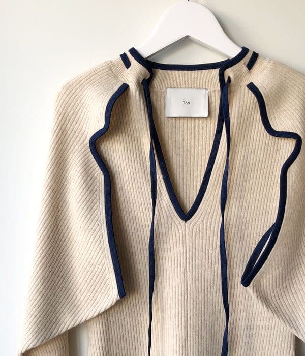 tan ワンピース　DOGLEG SLEEVES LONG ONEPIECE