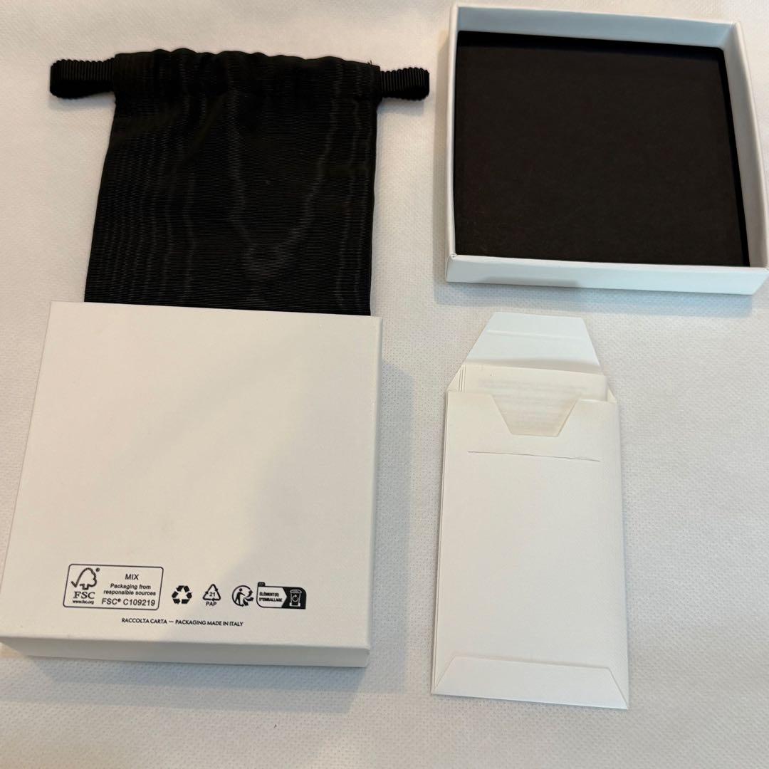 CELINE スナップ ヘアクリップ ゴールドフィニッシュ ブラス＆スチール