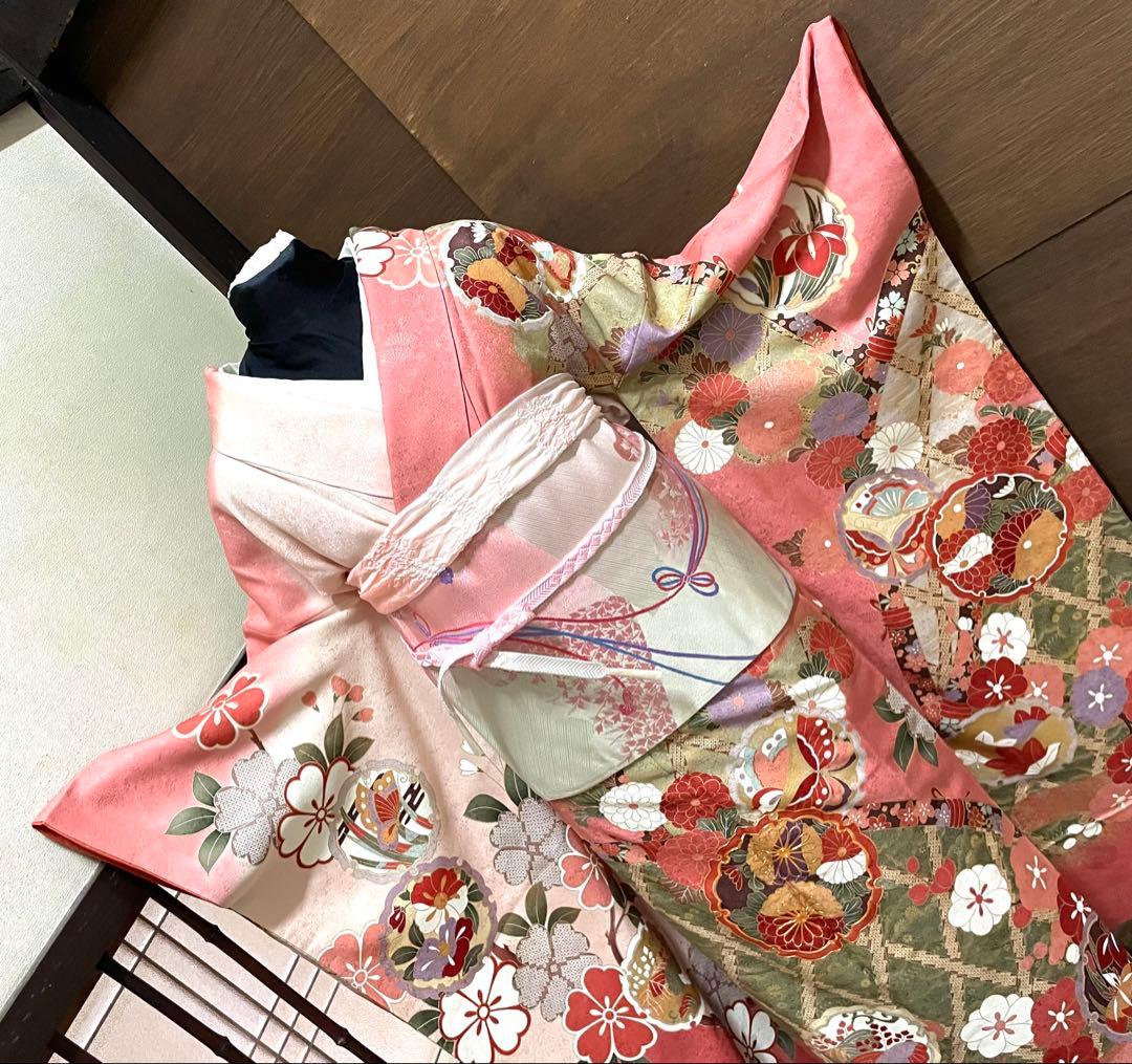 振袖 フルセット6点サイズS〜M 駒刺繍　雪輪花蝶文　金彩　正絹