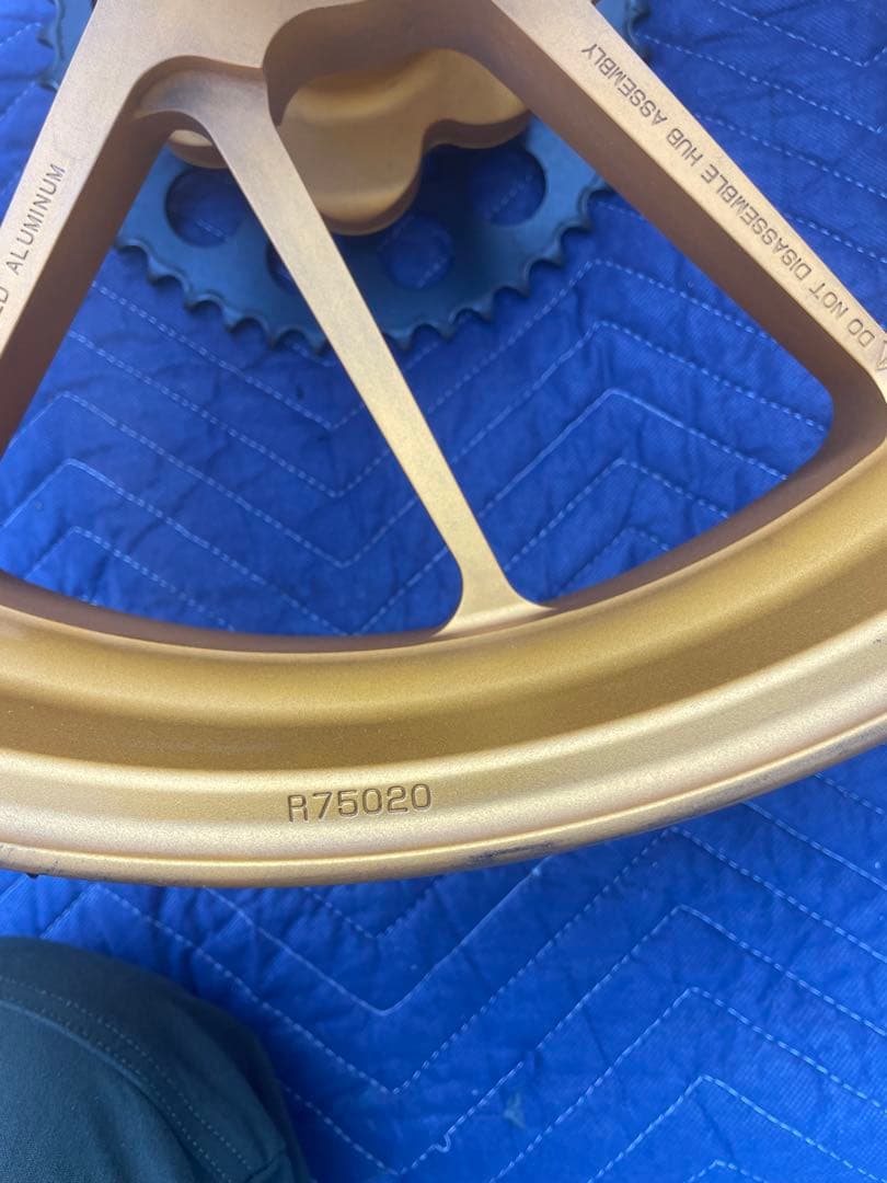 z900rs ゲイルスピード　typeR ゴールドアルマイト