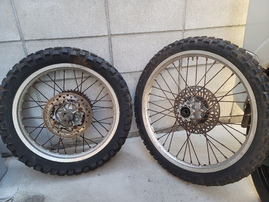 CRM250 MD24 前後ホイールセット