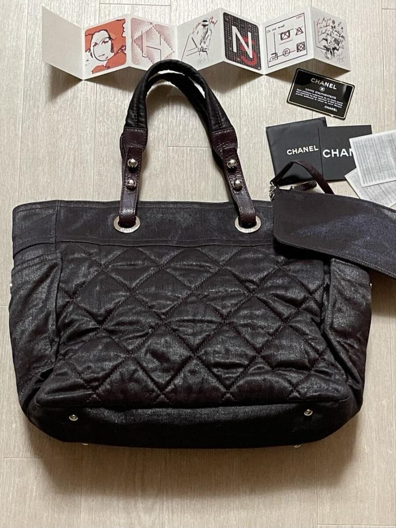 お買い得 美品 CHANEL シャネル ココマーク パリビアリッツ ポーチ付き