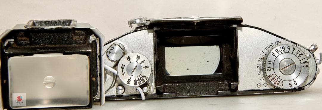 【動作品】Exakta VarexとCarl Zeiss 3.5/50