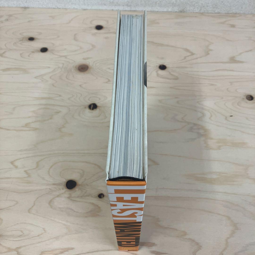 Least Wanted 写真集