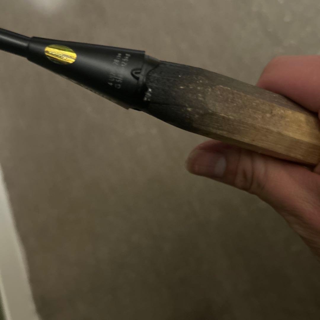 バドミントンラケット　ナノフレア800 4UG5 旧モデル