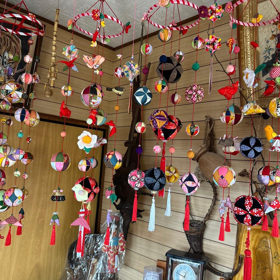 ちりめん細工　吊るし飾り　玉飾り 雛飾り　吊るし雛　下げもん　ハンドメイド