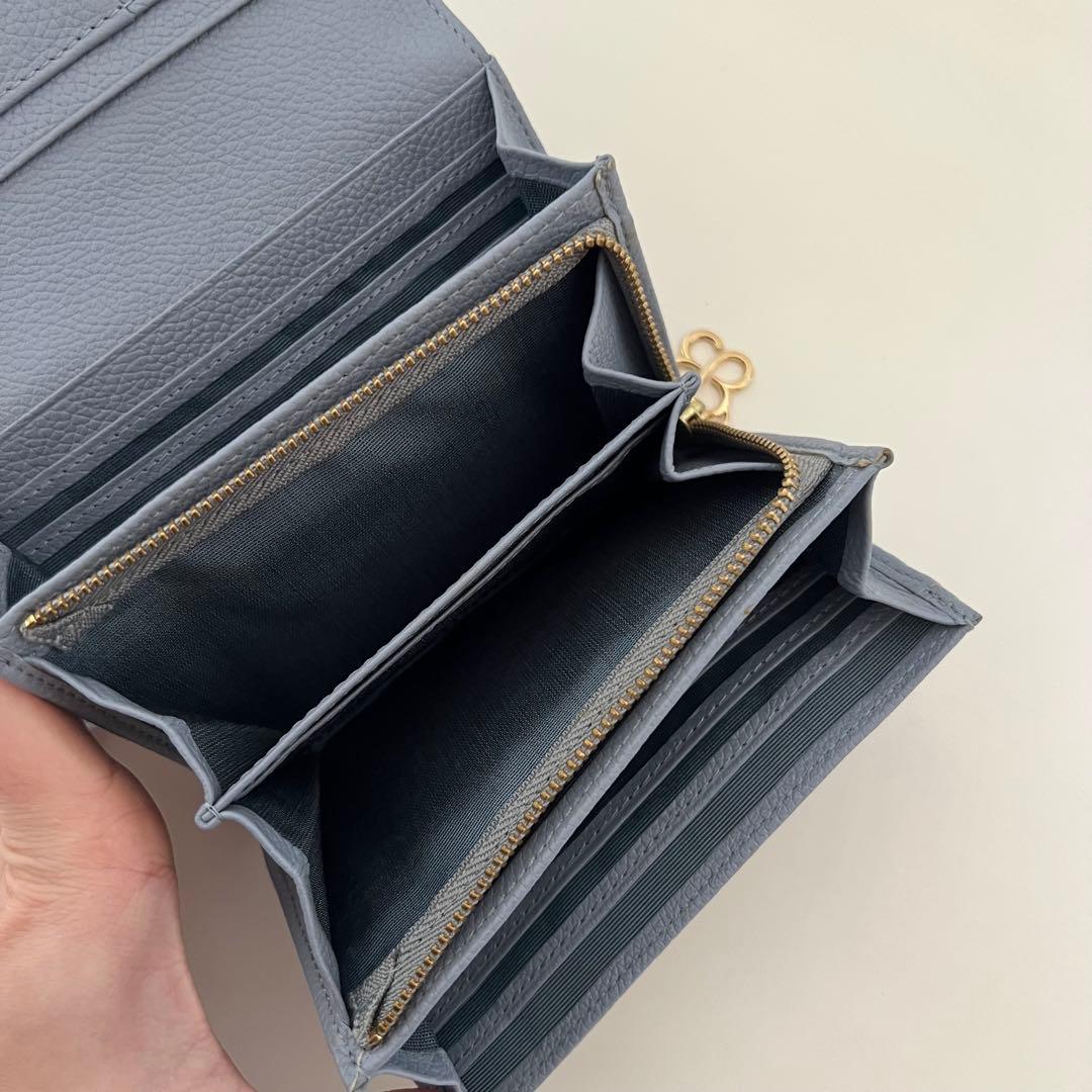 美品　marie claire マリクレール　二つ折り財布　牛革