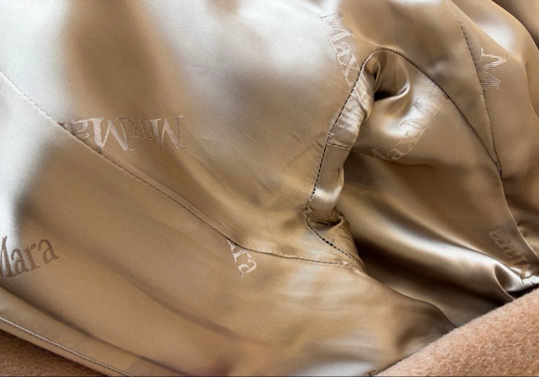 マックスマーラ　白タグ　マニュエラ　40 キャメル