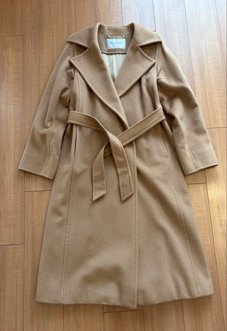 マックスマーラ　白タグ　マニュエラ　40 キャメル