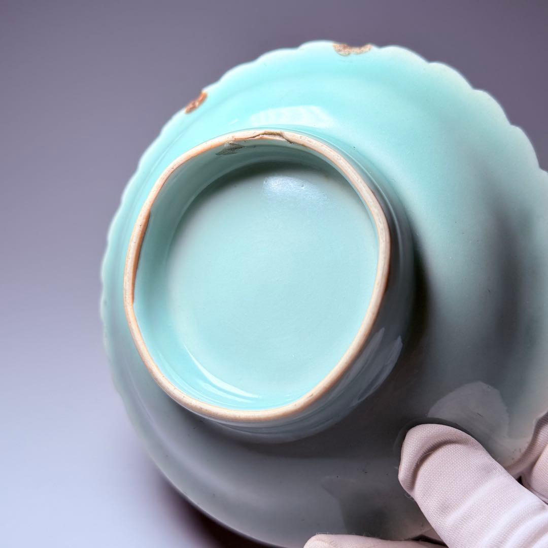 古伊万里 鍋島青磁 後期鍋島 大根 陽刻文 五寸皿 1750年代前後　図録