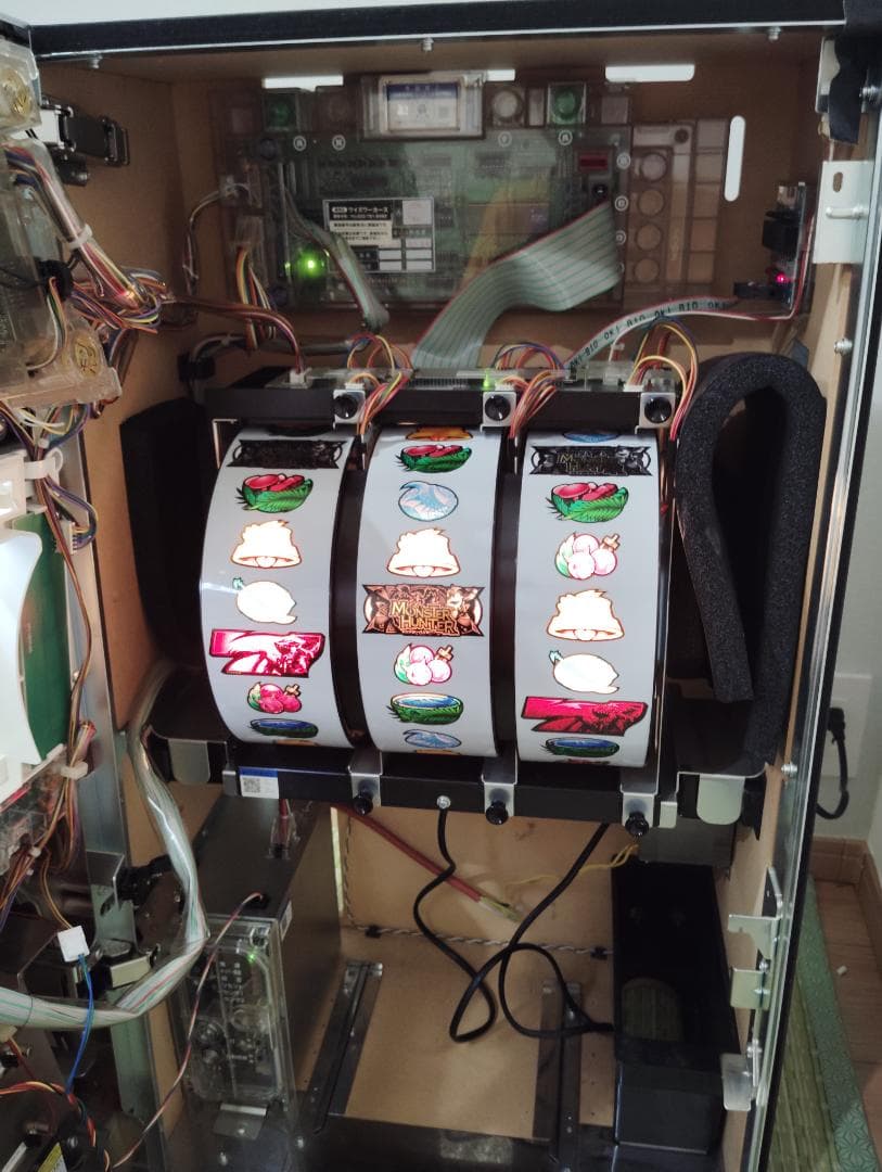 ☆りょ〜た☆引取可 初代 モンスターハンター スロット実機 メダル不要機