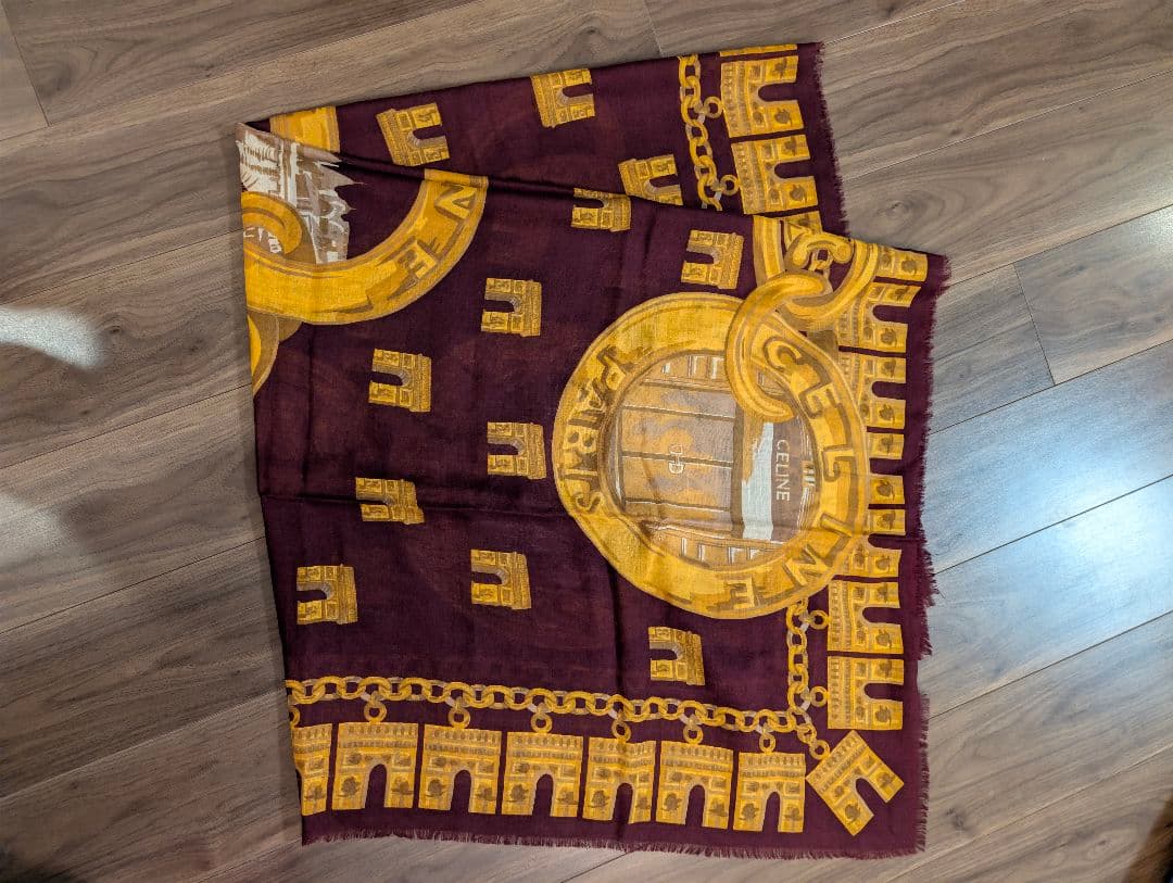 セリーヌ　ストール　135x135cm