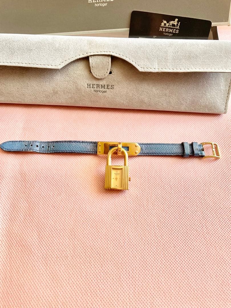 HERMES 青いレザー ケリー腕時計 ゴールド(付属品つき)