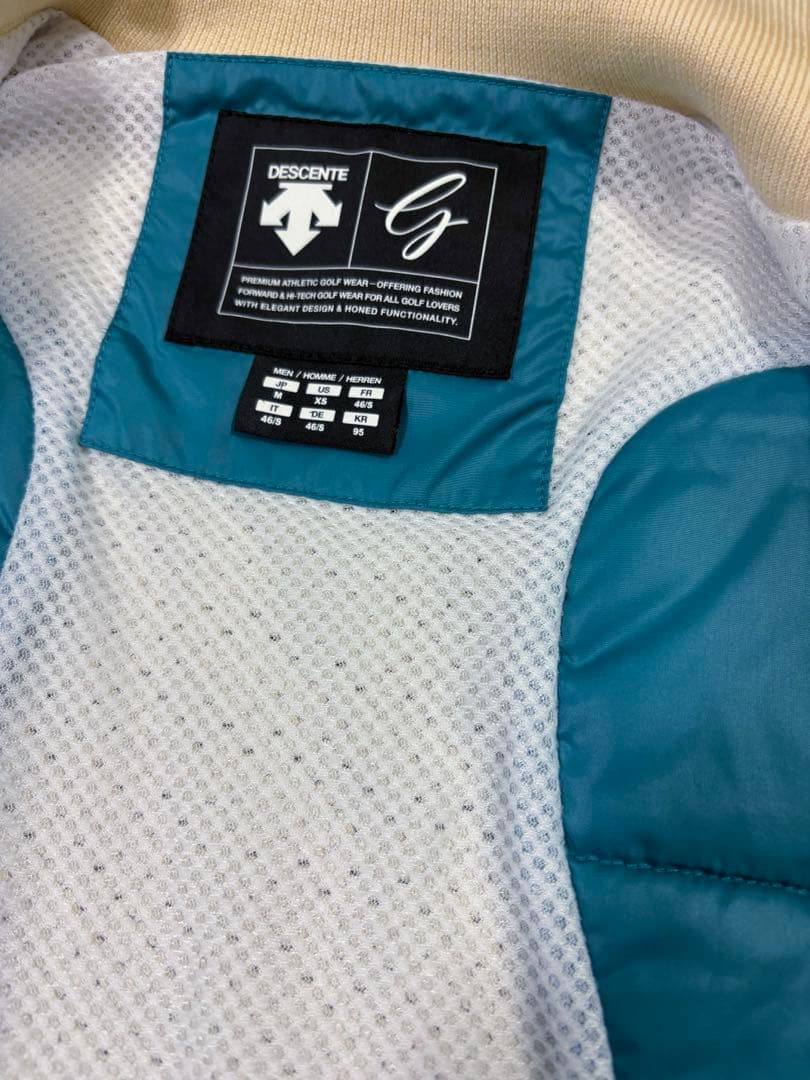 DESCENTE Golf ゴルフウェア　ニット　ジャケット ハイブリッド
