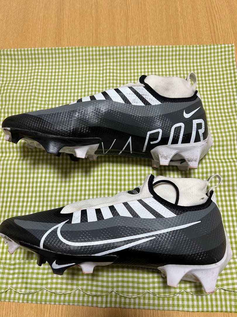 Nike Vapor スパイク ブラック/ホワイト