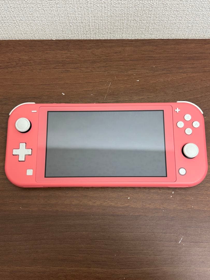 【送料込み】通電確認済★switchLite Nintendo ピンク　ケース付