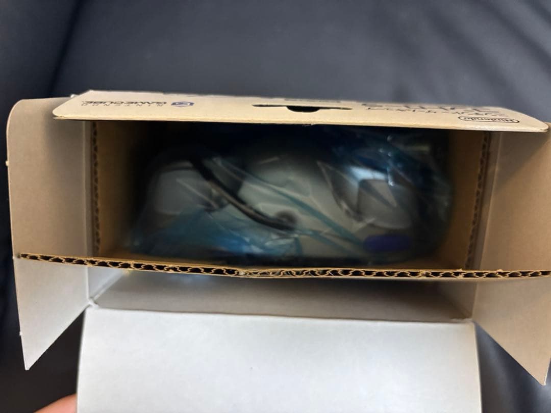 【未使用新品】GC ゲームキューブコントローラー/シルバー