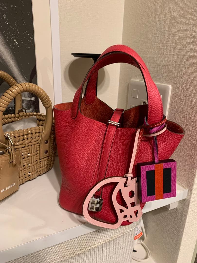 イノシシ丸HERMES レトル オ カレ✖️パドックシュバルチャーム2点セット