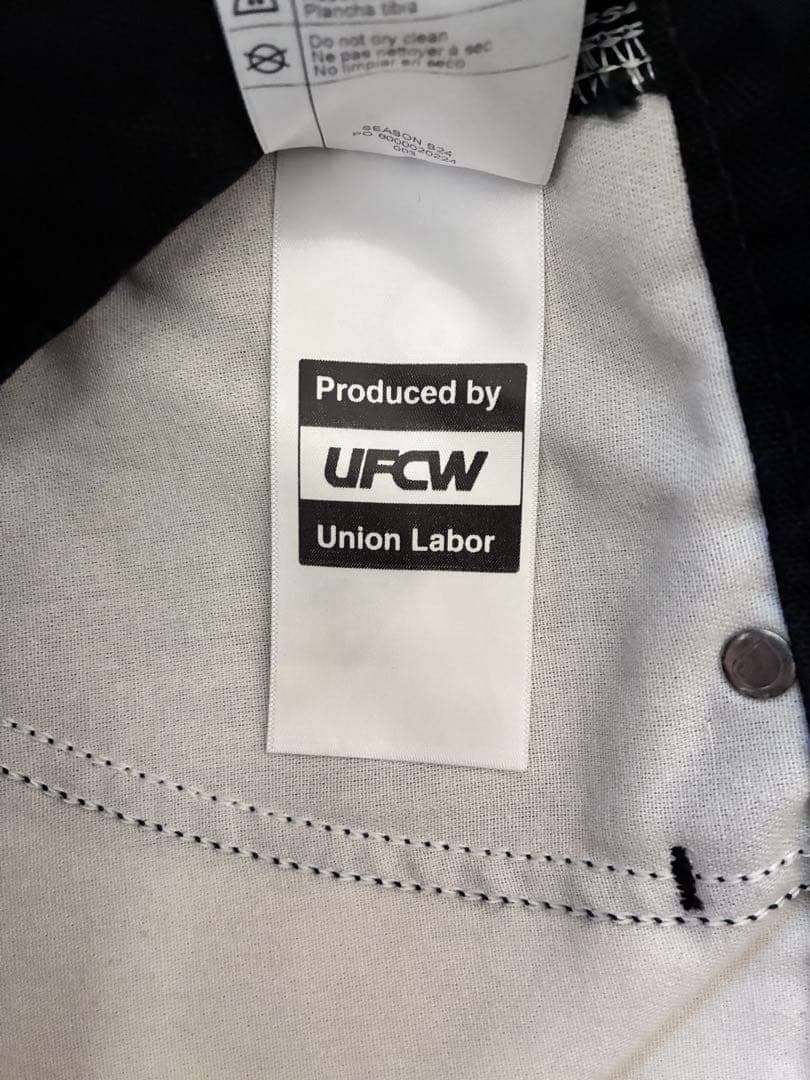 デッドストック アメリカ製 カーハート ダブルニー ペインターパンツ デトロイト