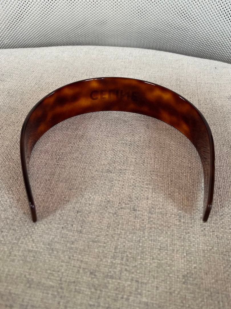 専用です CELINE セリーヌ カチューシャ べっ甲 ロゴ ヘアバンド