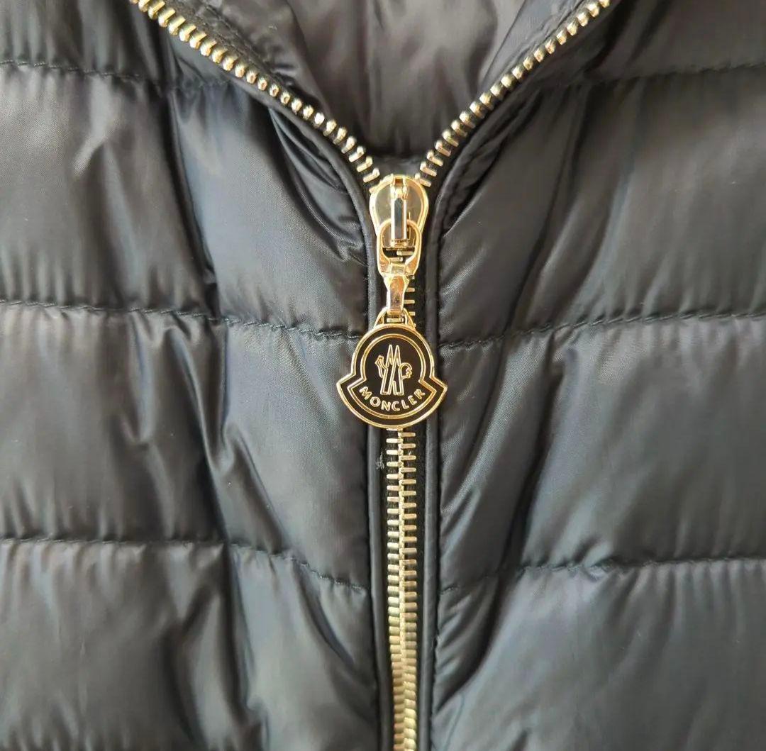 モンクレール フード付き ブラックダウンベスト ジレ