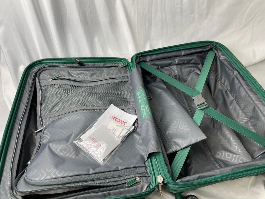 美品　アメリカンツーリスター INSTAGON スピナー55 TSAロック付