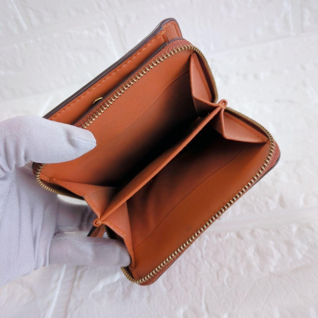 美品 コーチ ビルフォールドリベットウォレットコンパクト 折り財布キャメル