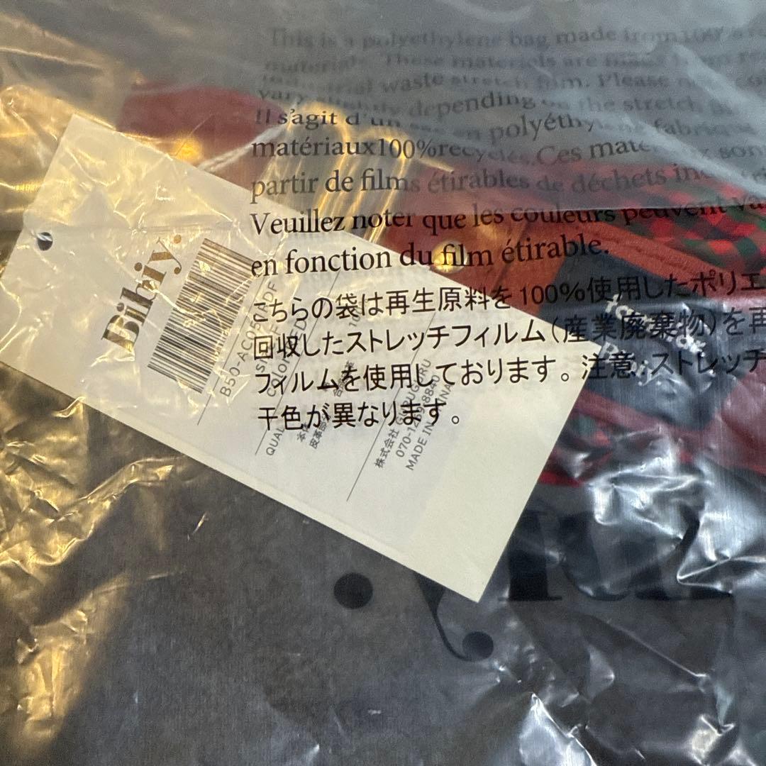 【新品未開封】Bibiy.×familiar ハンドストラップ　赤チェック